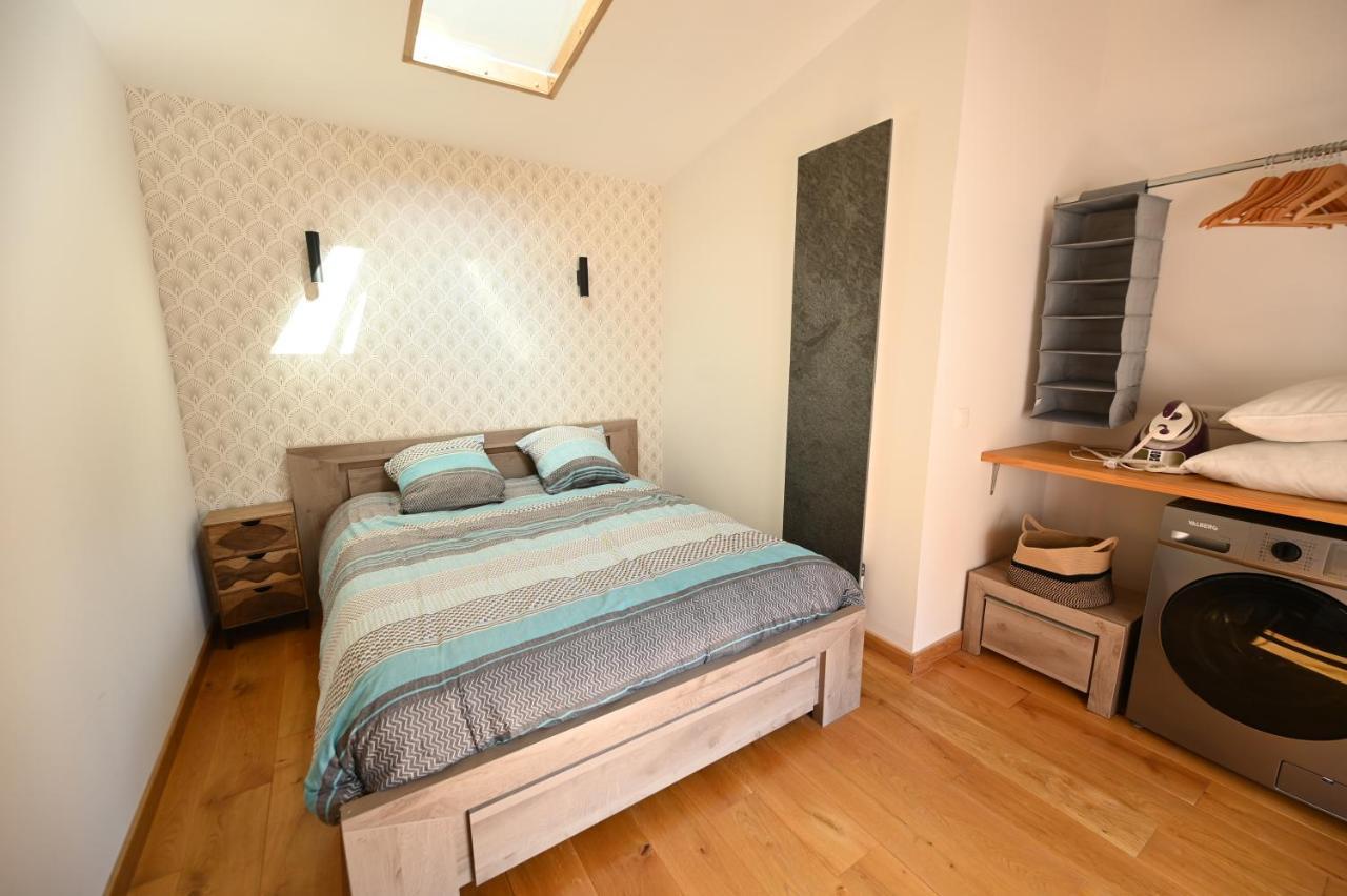 Loft Au Calme Sur Les Hauteurs Cormeilles-en-Parisis Exteriör bild